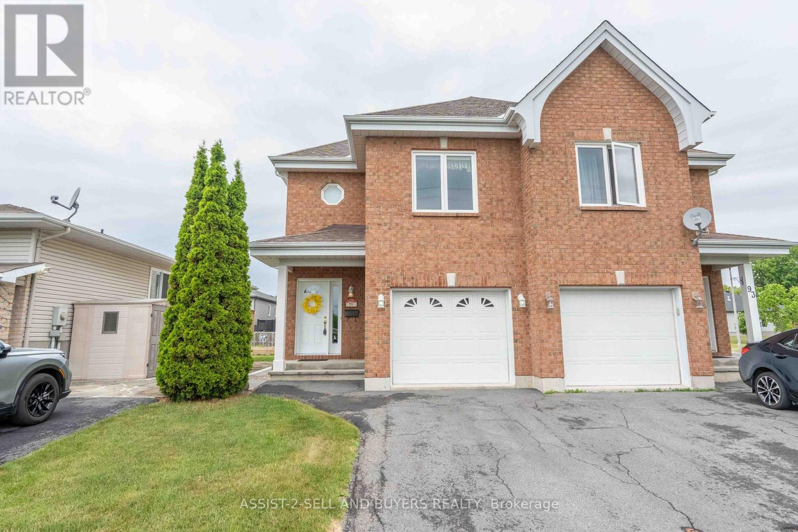 95 Mckenzie Street W