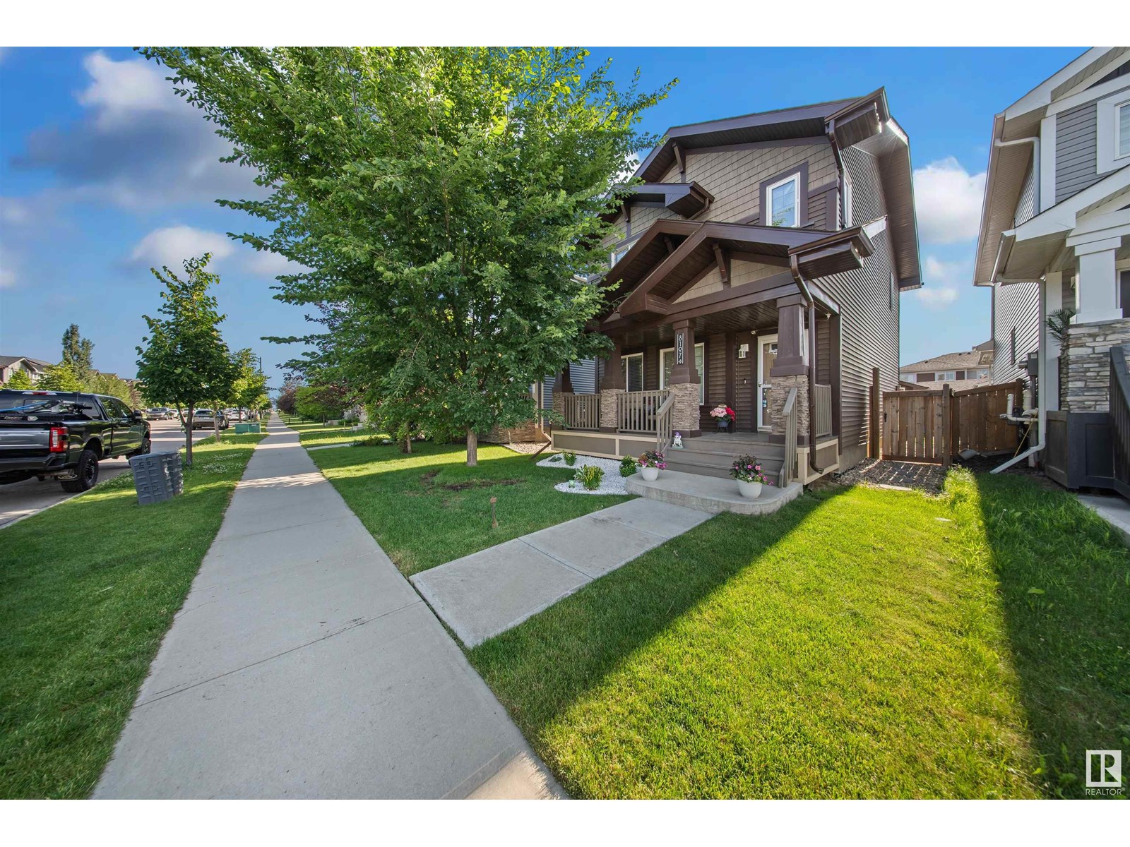 8107 224 St Nw Nw