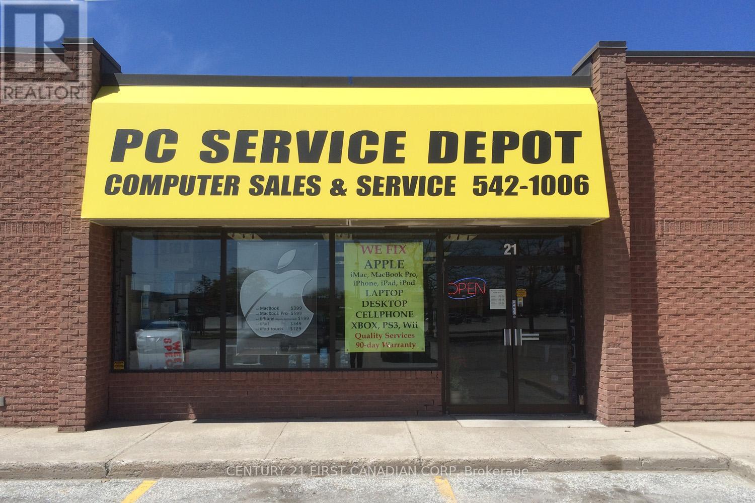21 1362 Lambton Mall Road
