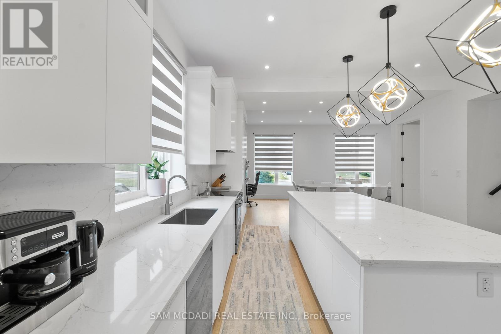 46 Cobblehill Road