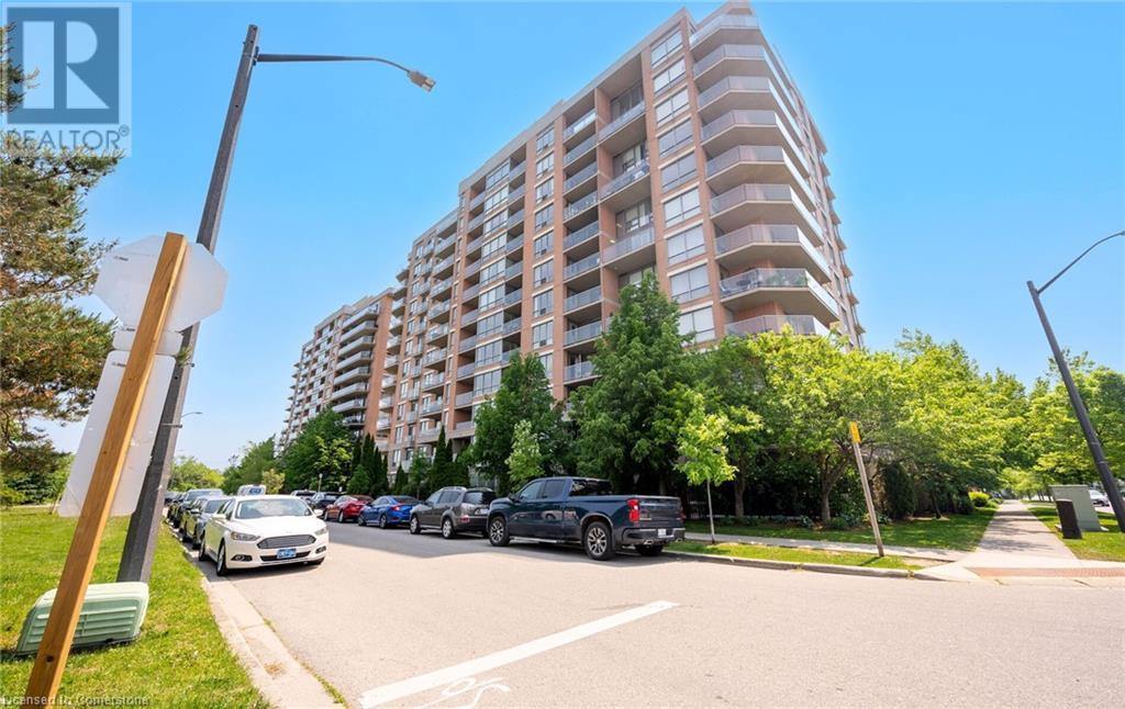1150 Parkwest Place Unit 1004