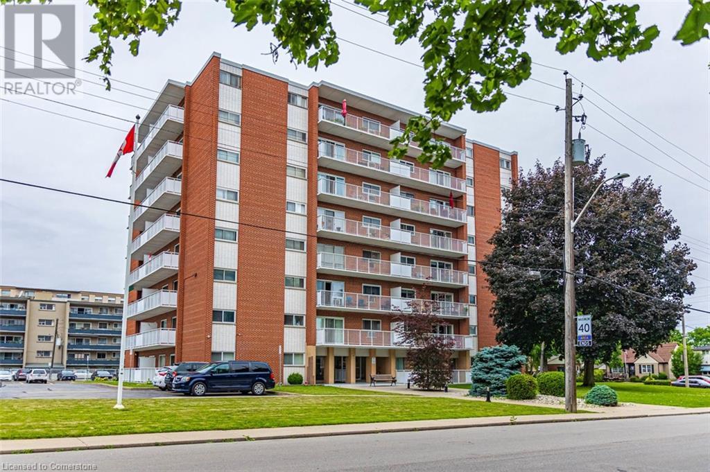 8 Woodman Drive S Unit 805