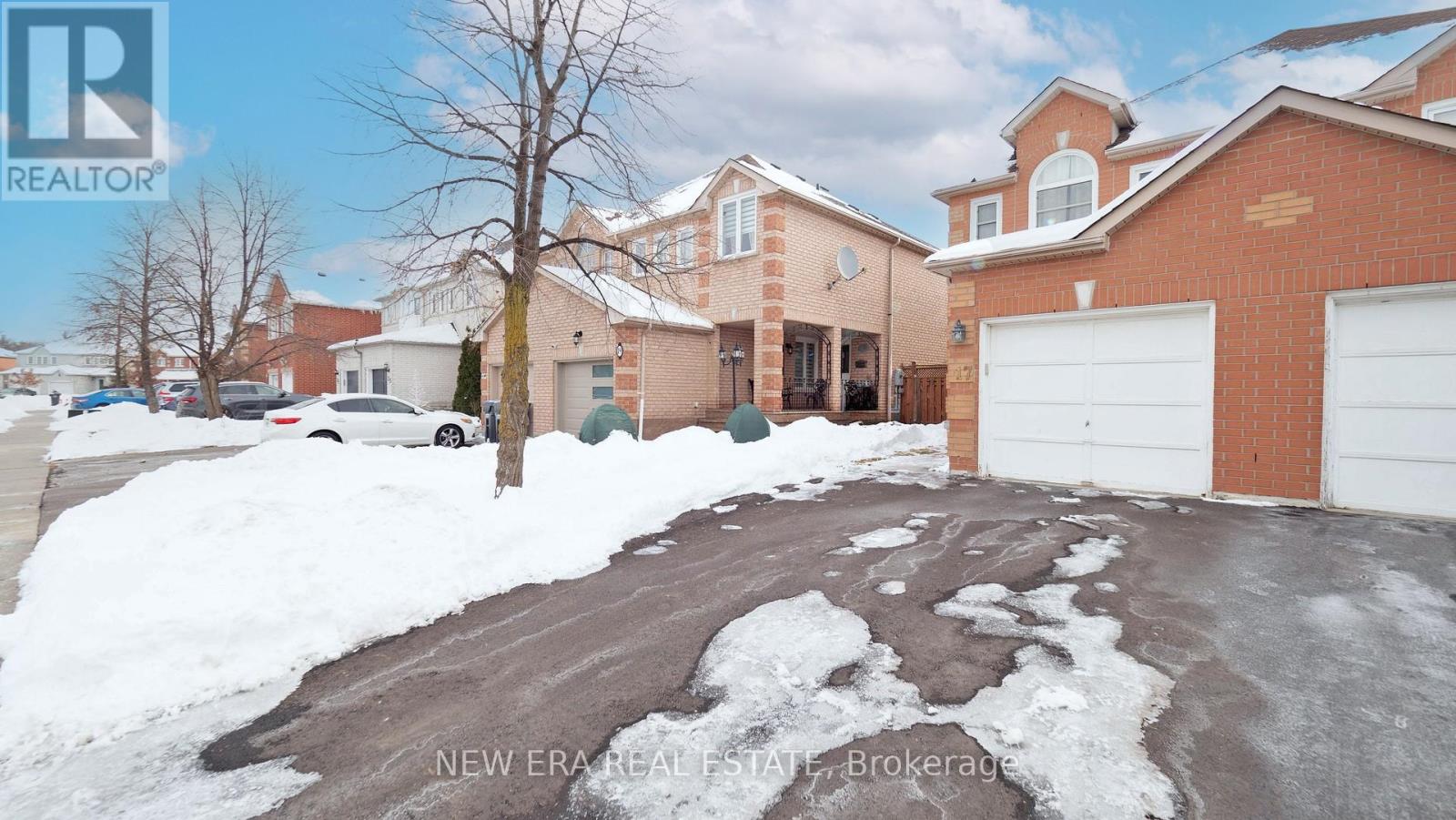 17 Caruso Drive