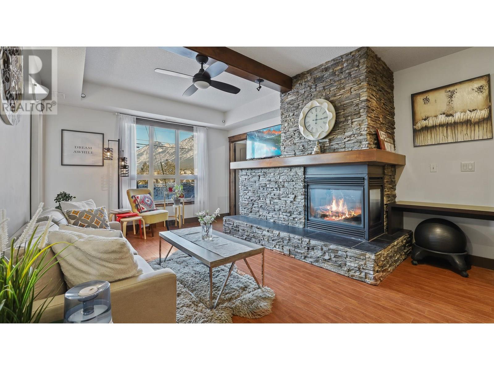 7495 Columbia Avenue Unit 1104
