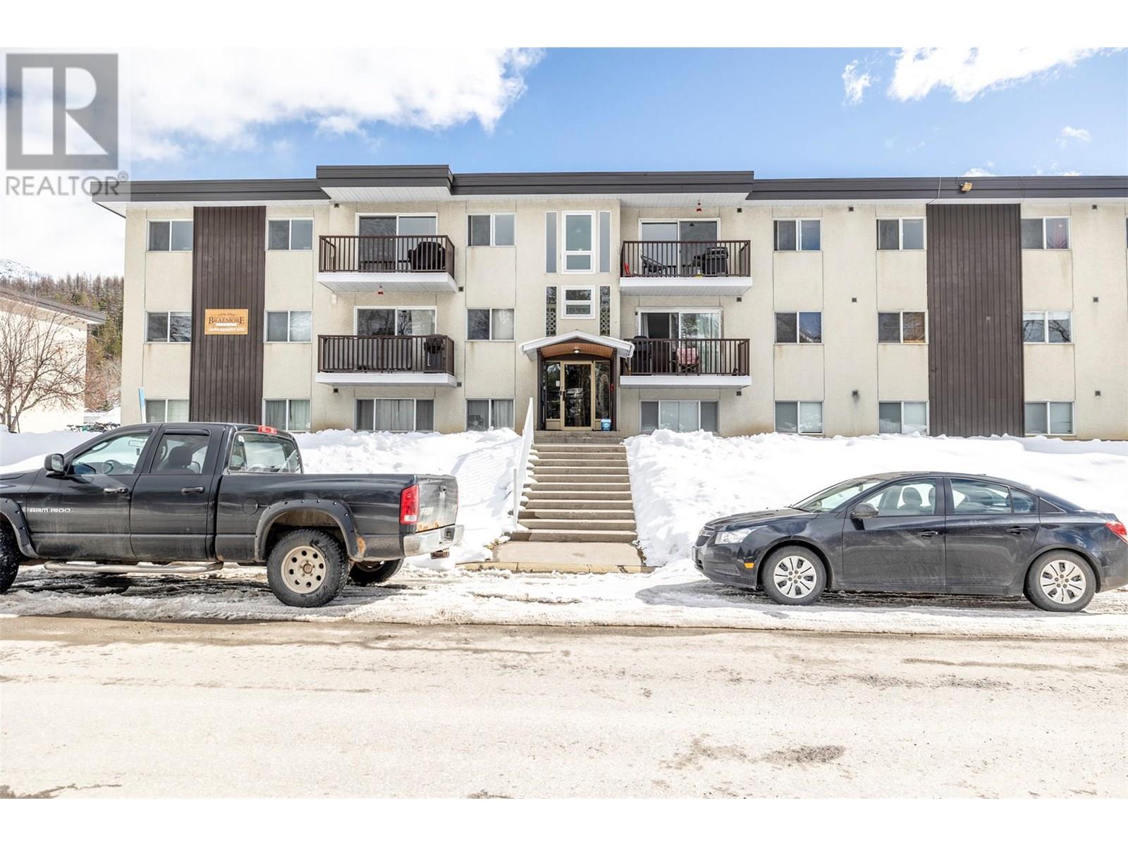 30 Ridgemont Avenue Unit 103