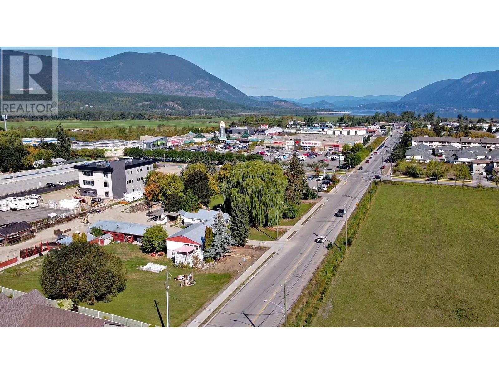 1091 1131 1171 10 Street Sw