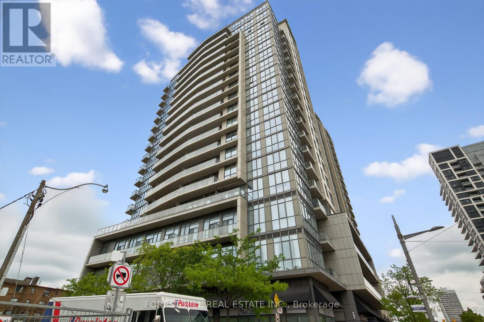 1608 530 St Clair Avenue W