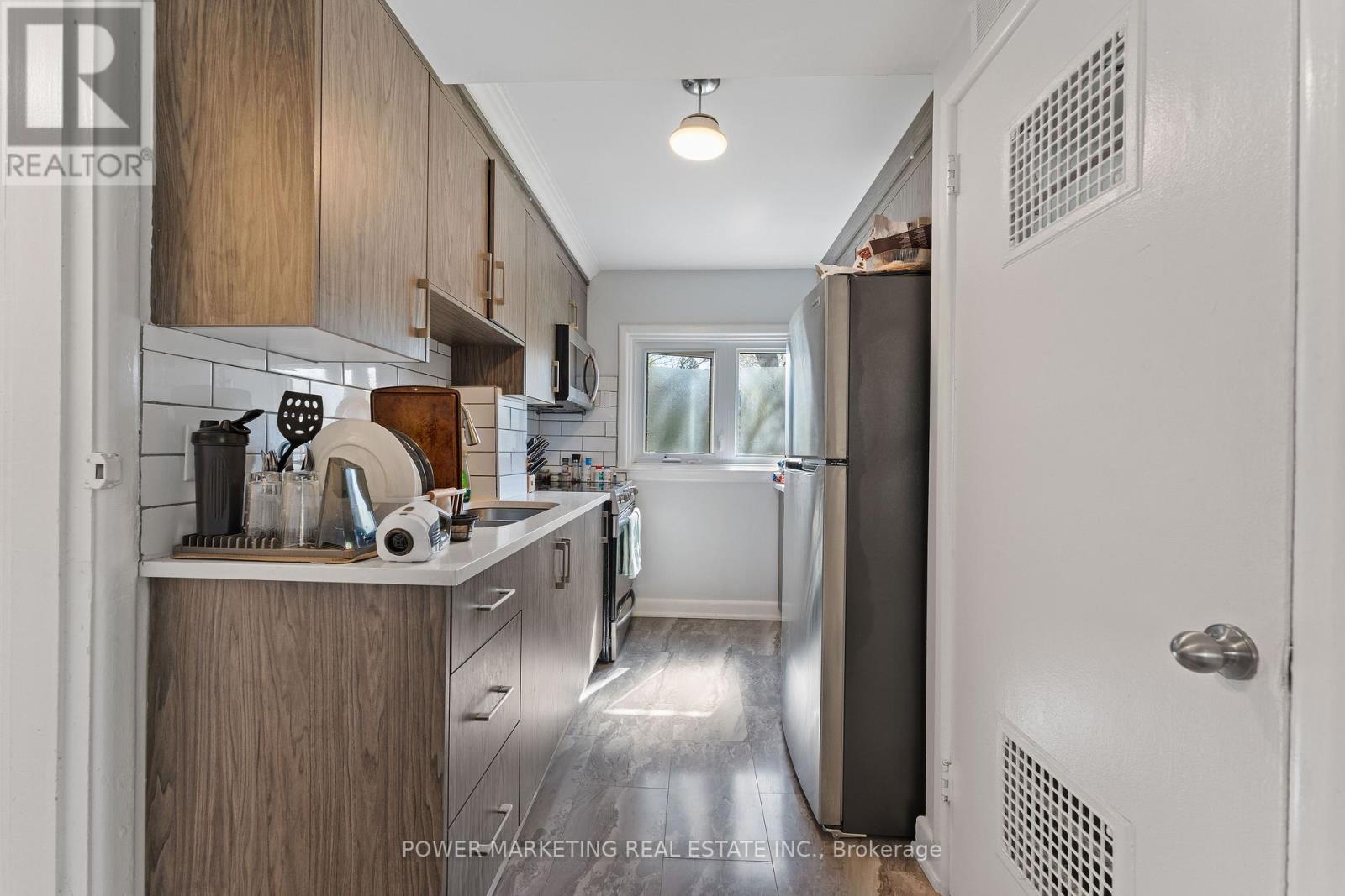 1244 Prince Of Wales Drive