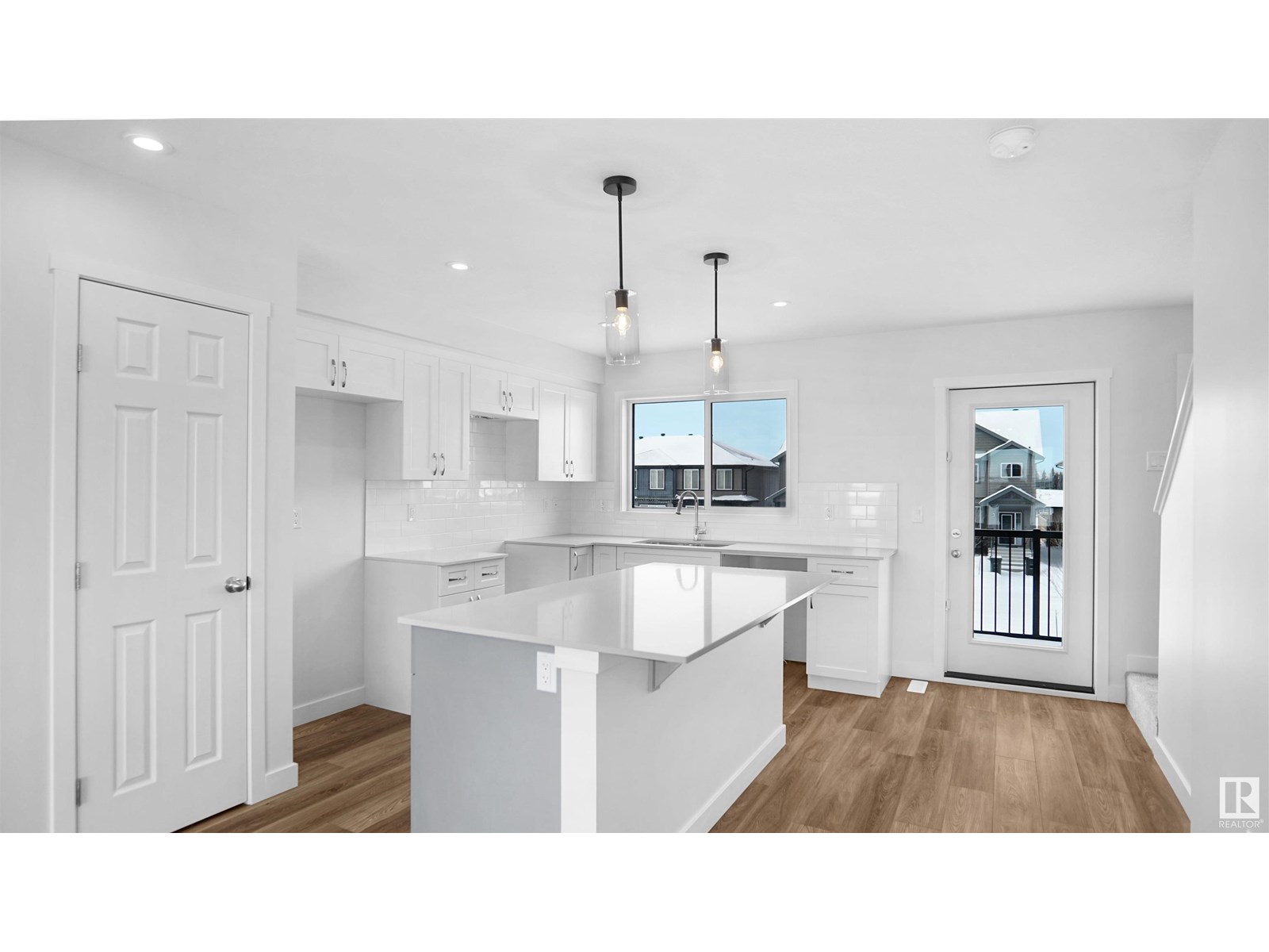 13123 214 St Nw