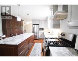 Living room - 28 Ch Old No 126 Road, Kent Junction, NB E4Y2A1 Photo 5