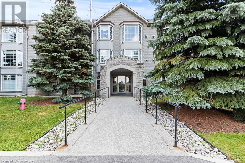 990 Golf Links Road Unit 301