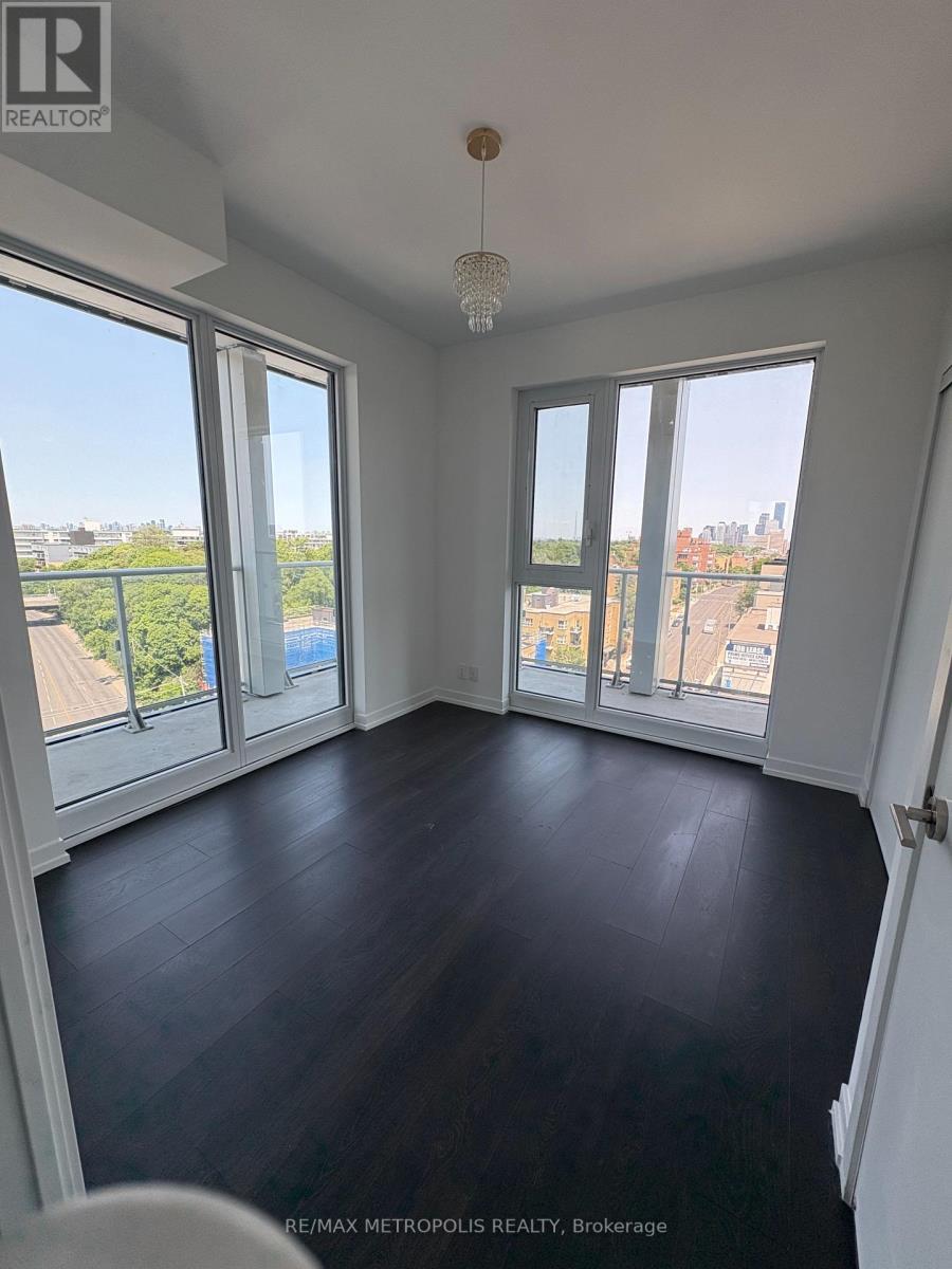 1216 2020 Bathurst Street