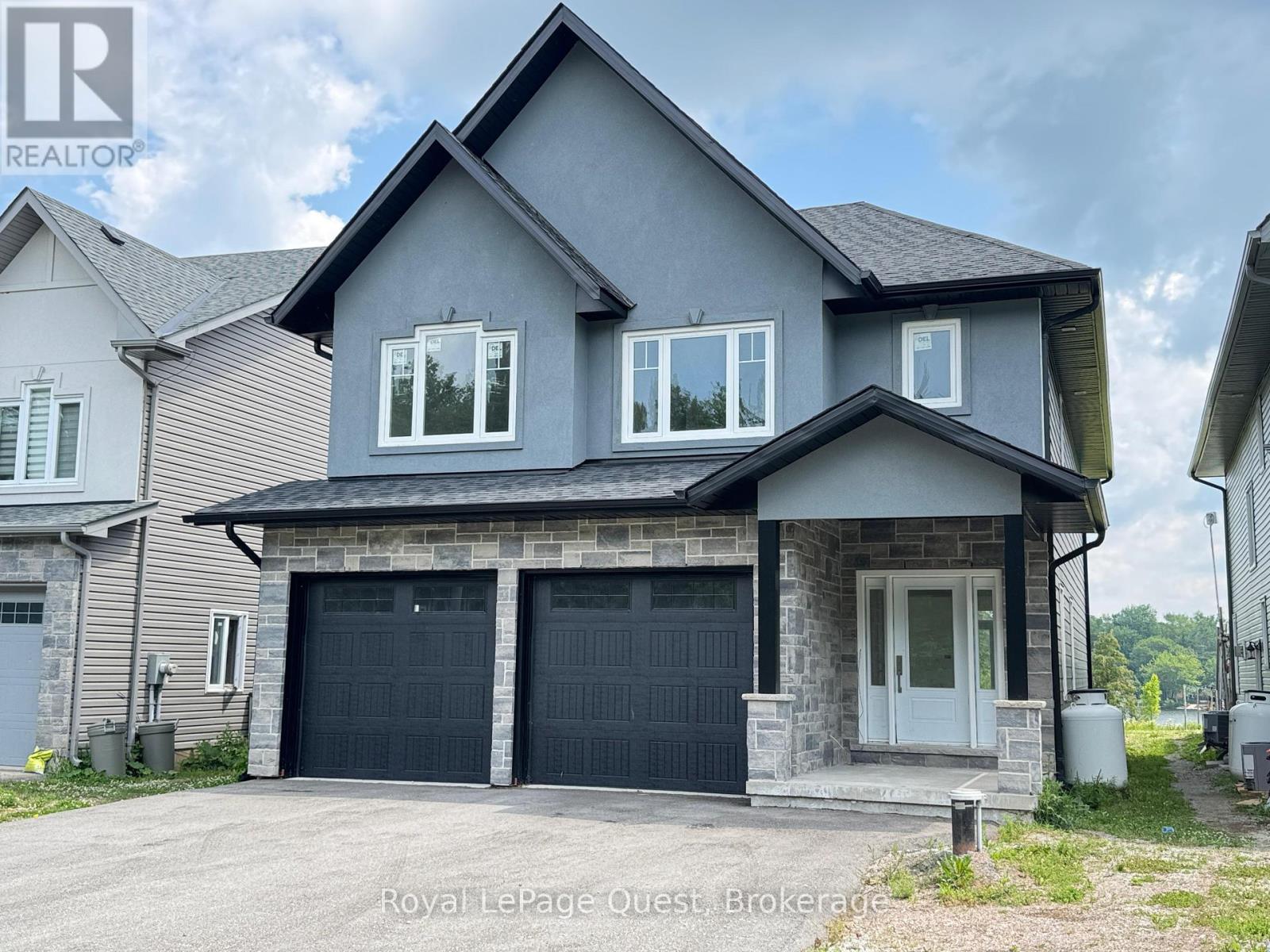 21 Rosy Beach Court