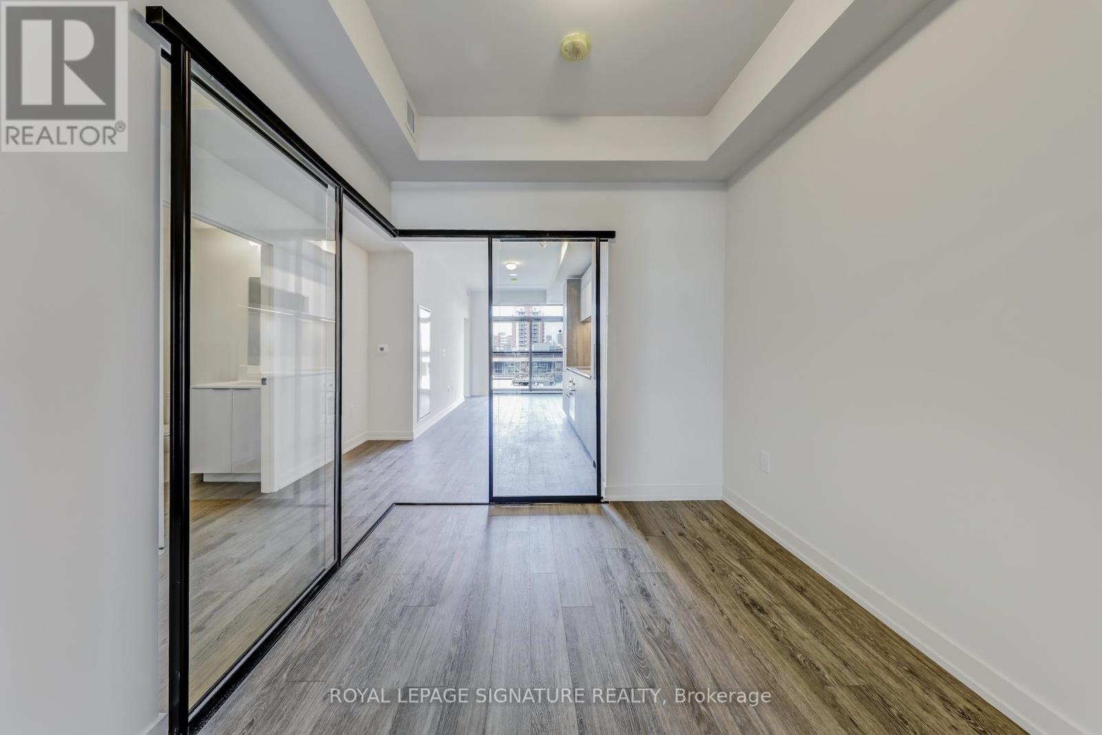 410 181 Sterling Road