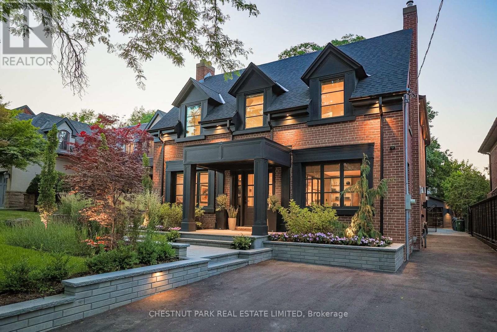 142 Buckingham Avenue