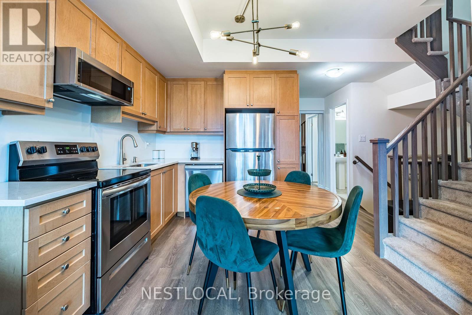 206 1085 Danforth Road