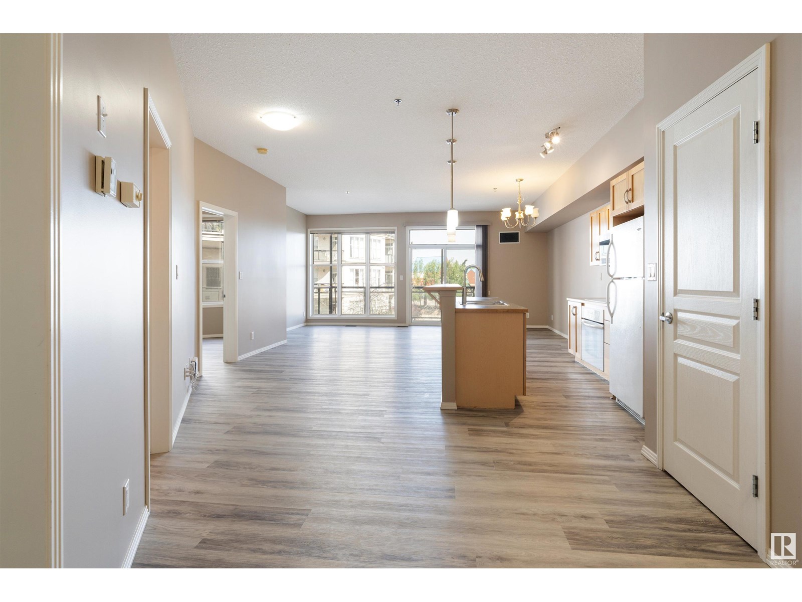 231 4831 104 A St Nw Nw