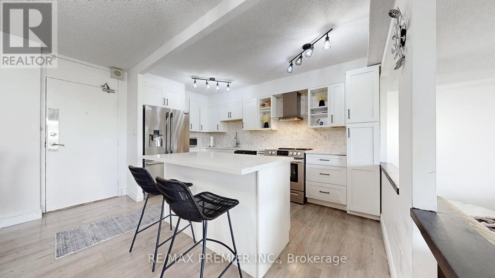 710 270 Scarlett Road
