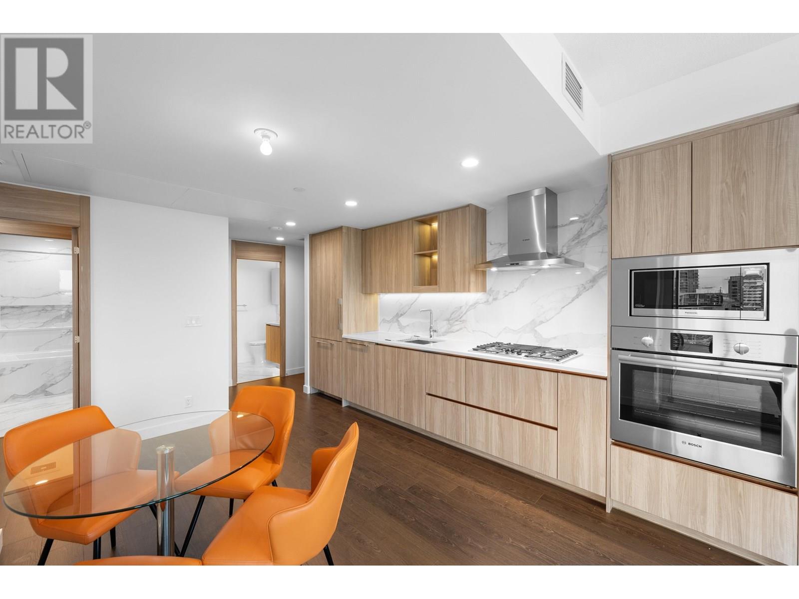2402 4890 Lougheed Highway