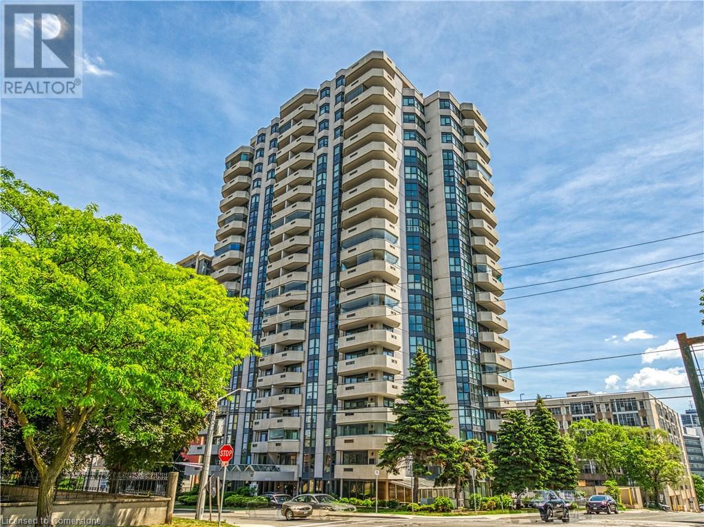 67 Caroline Street S Unit 203