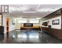 1542 W 28th Avenue, Image 2