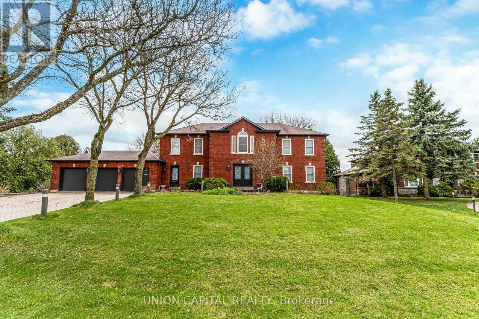 12 Reesor Place