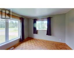 Living room - 3414 Chemin St Laurent, Saintlaurent, NB E8K3L3 Photo 5