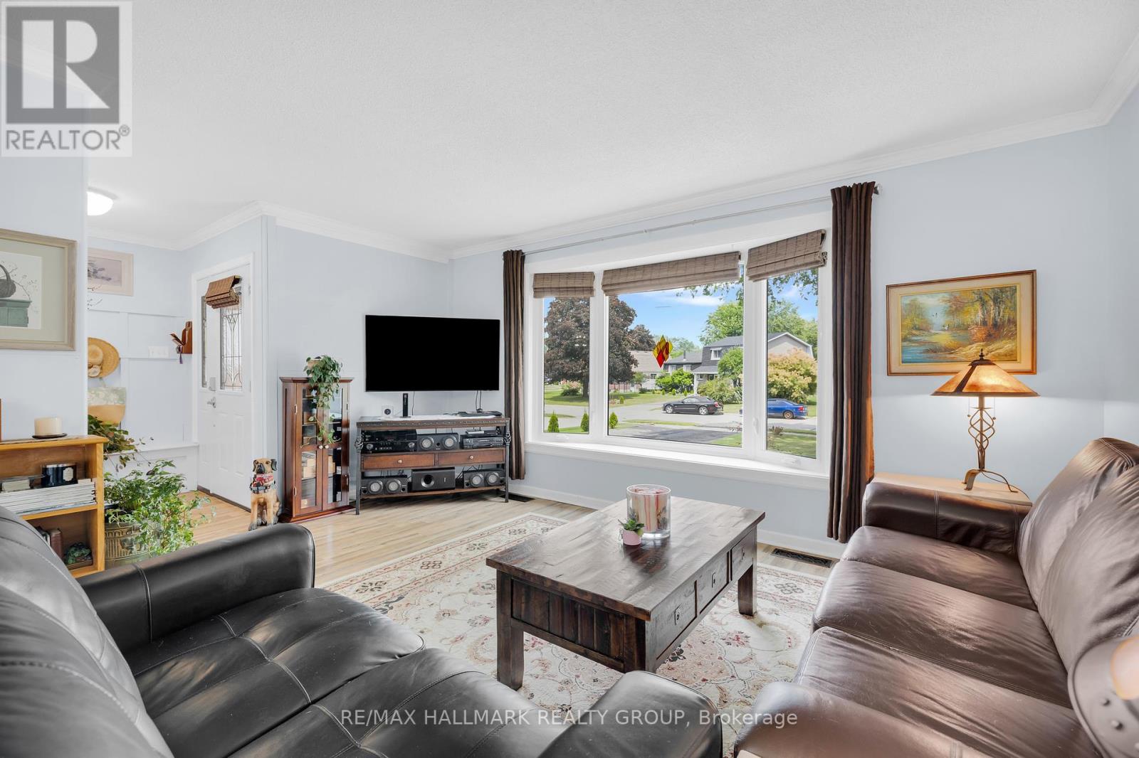 1182 Queensland Place