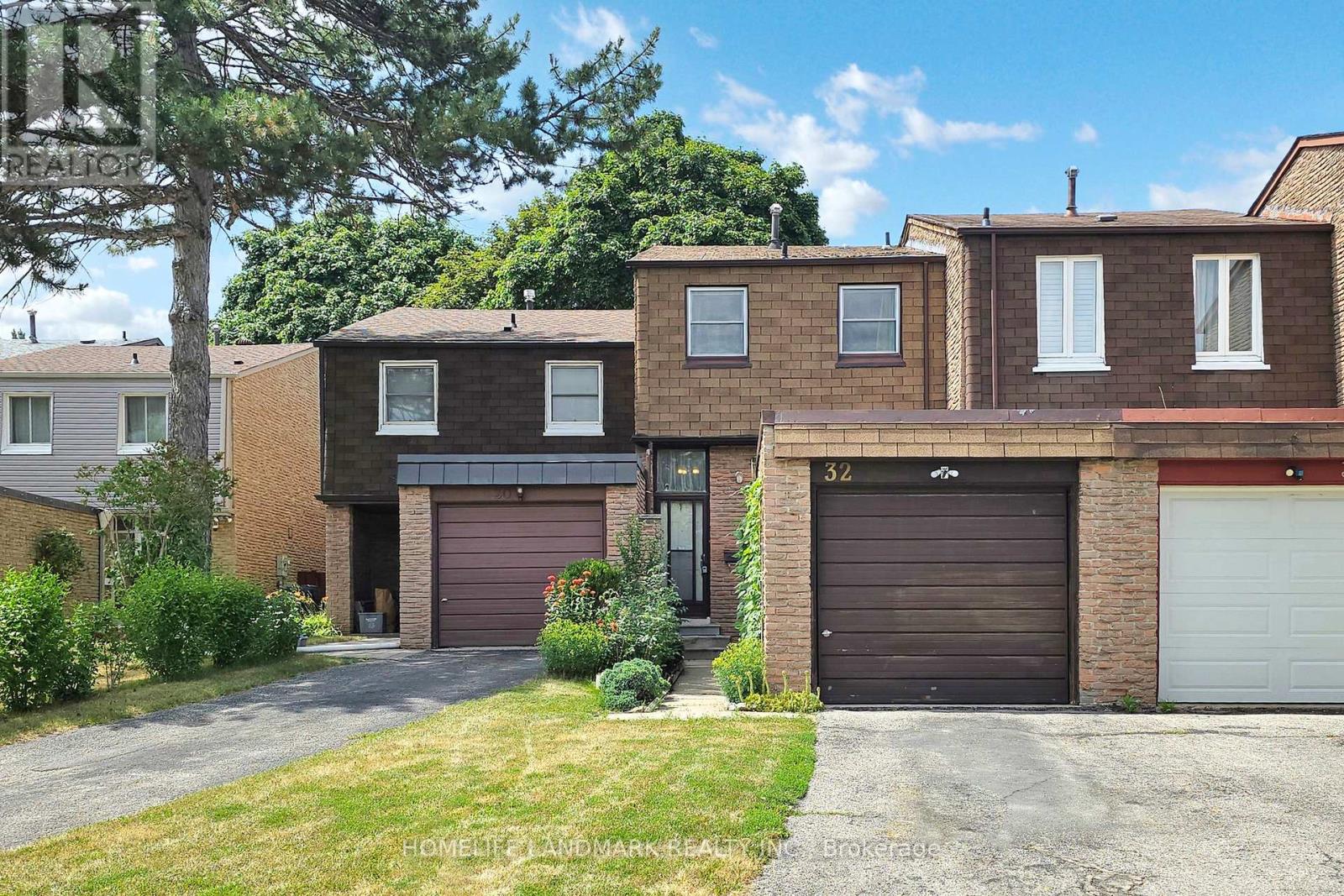 32 Lamoreaux Drive