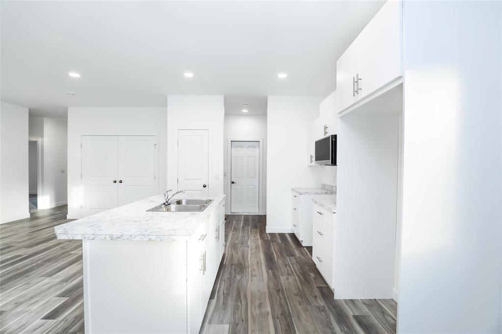 318 First Avenue