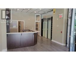 1078 Mainland Street, Image 2