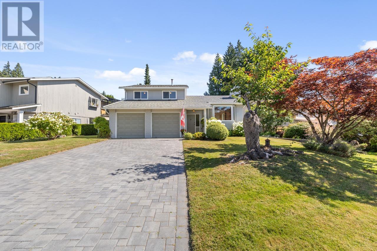 1605 Hemlock Place