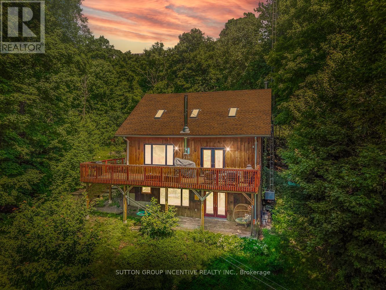 806 Clearwater Lake Road