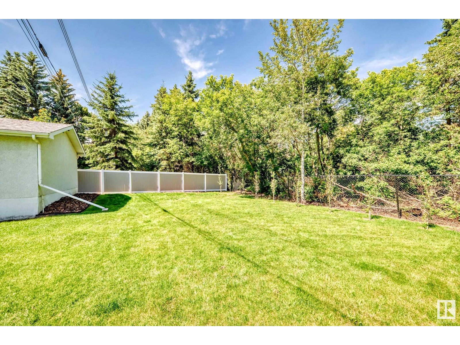15226 81 Av Nw