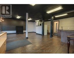 273 Main Street W, Image 3