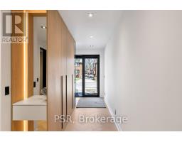 22 A Broadview Avenue, Image 3