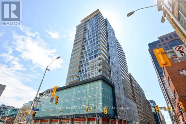 2208 324 Laurier Avenue W