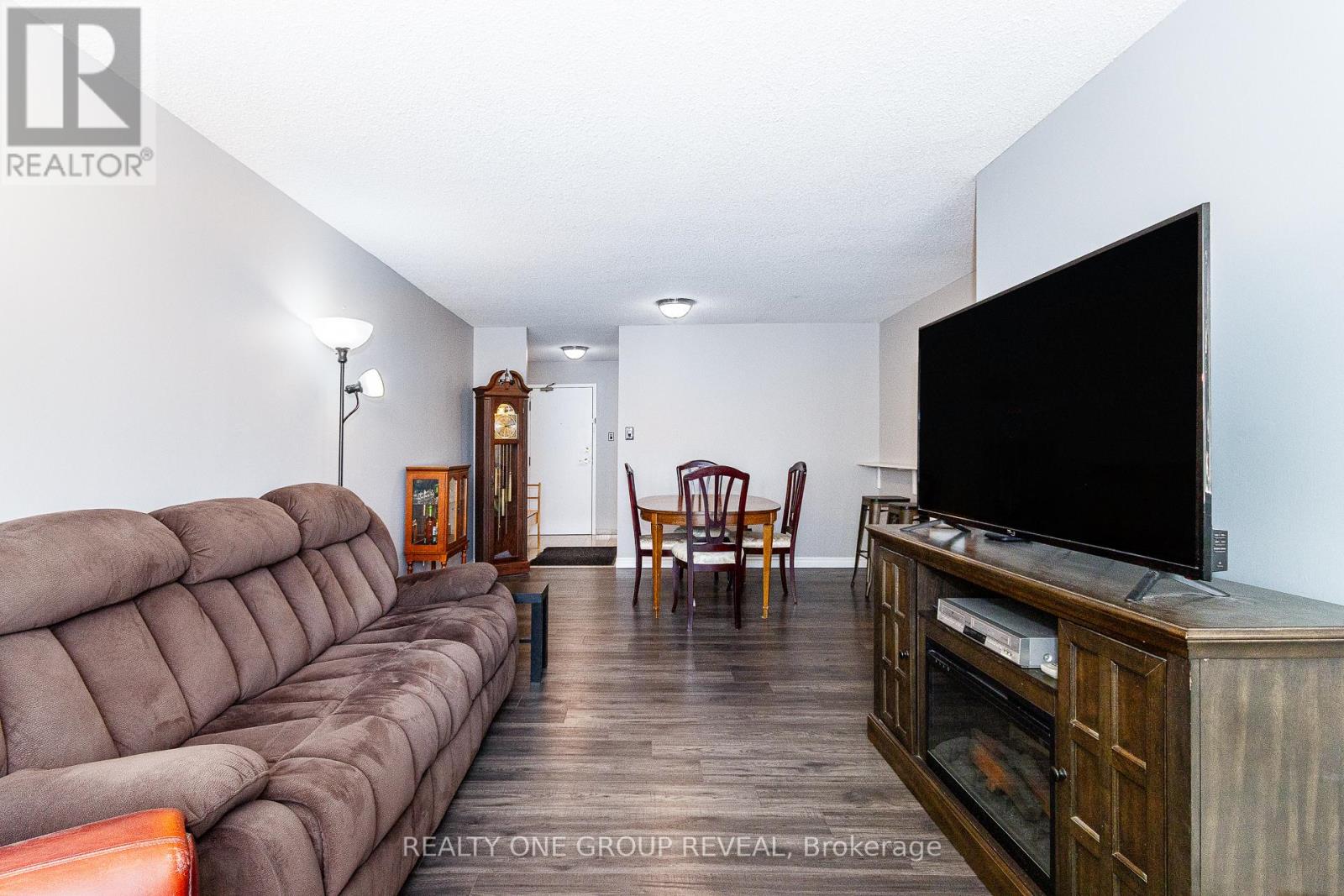 314 11753 Sheppard Avenue E