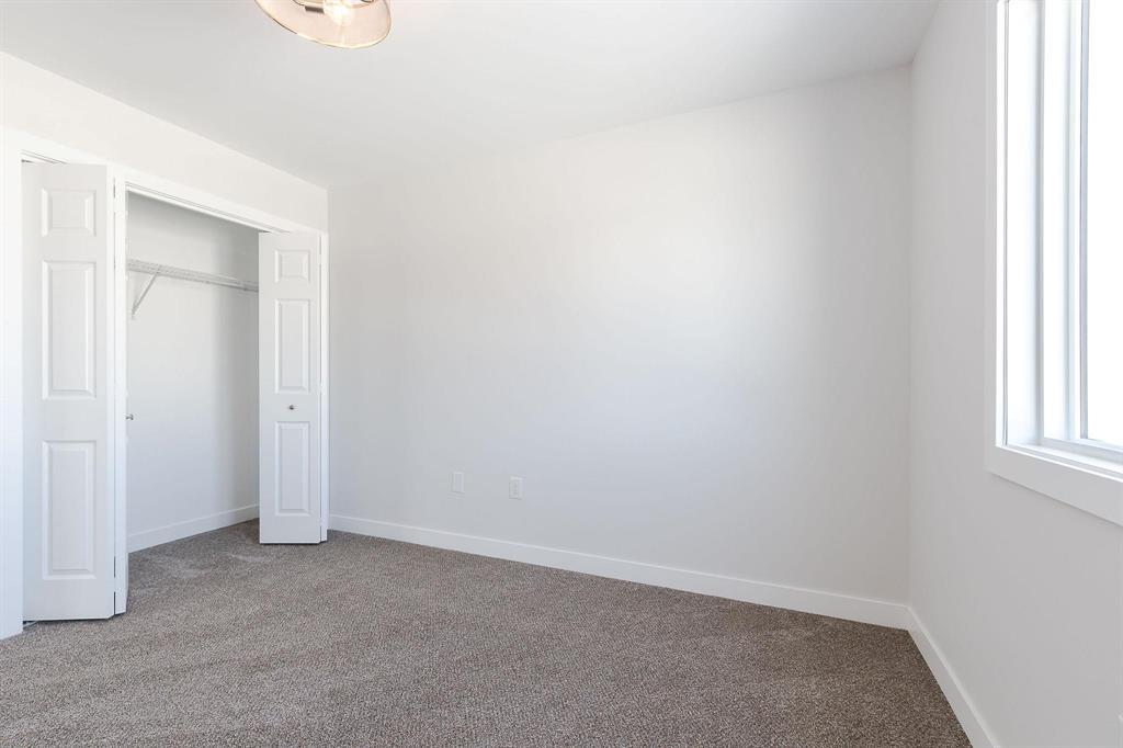 48 Westgrove Crescent