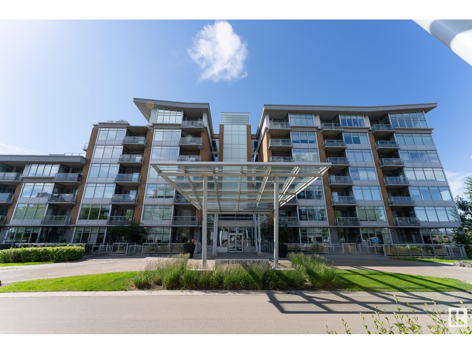 306 2510 109 St Nw
