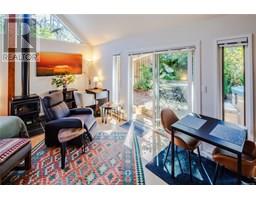 Bathroom - 1901 East Rd, Denman Island, BC V0R1T0 Photo 2