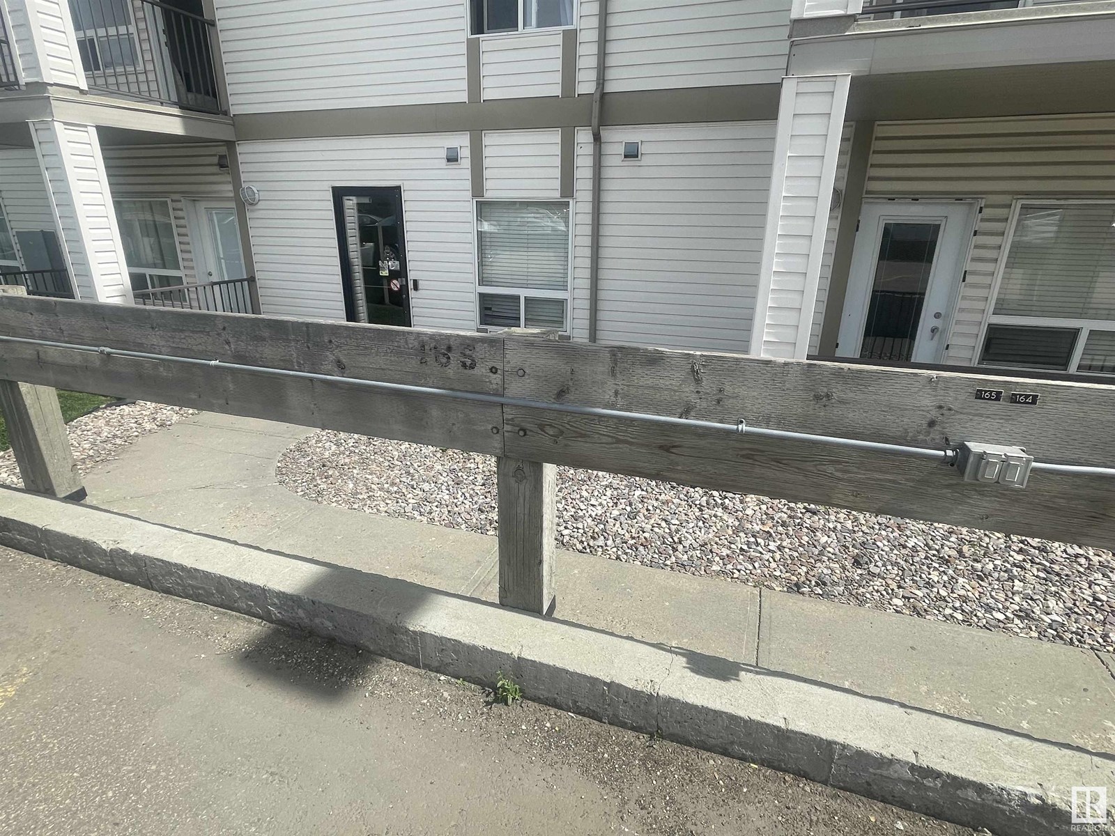 1211 330 Clareview Station Dr Nw