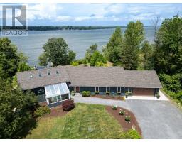 Loft - 3265 County Road 9, Greater Napanee, ON K7R3K8 Photo 2