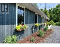 Recreational, Games room - 3265 County Road 9, Greater Napanee, ON K7R3K8 Photo 4