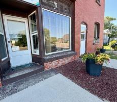 221 Fourth Street, Image 2