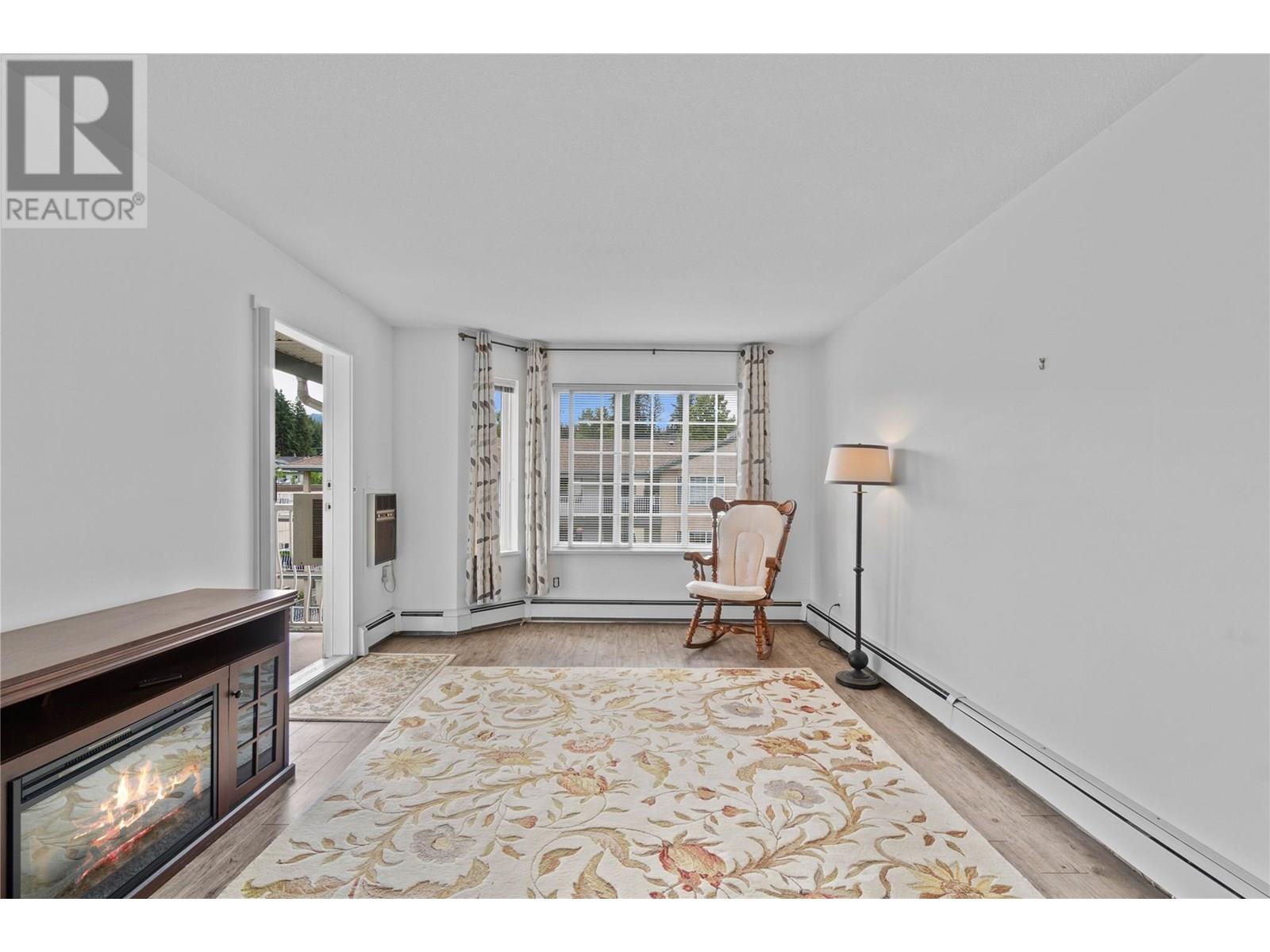250 5 Street Se Unit 313