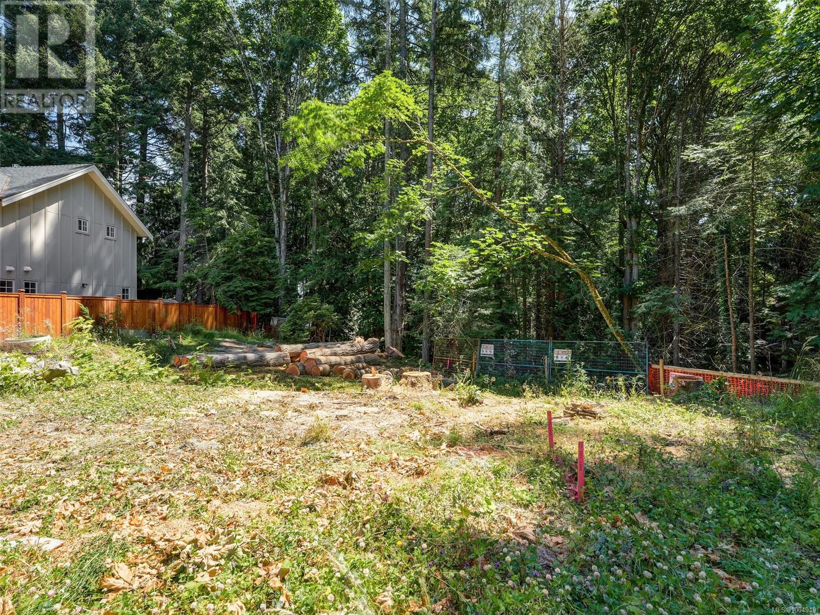 Lot 4 5145 Del Monte Ave