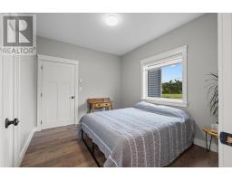 Bath (# pieces 1-6) - 2499 Freetown Road, Freetown, PE C0B1N0 Photo 2