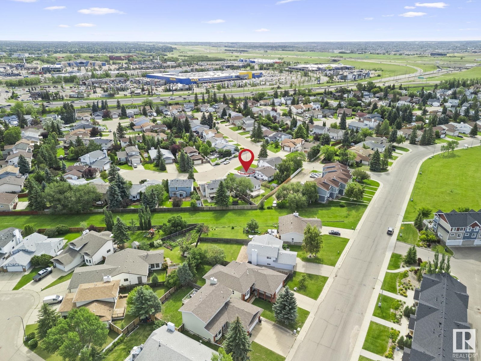 10458 14 Av Nw Nw