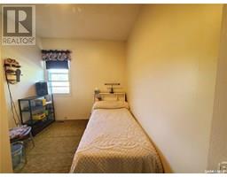 Kitchen - 130575 5 Highway, Runnymede, SK S0A3P0 Photo 5